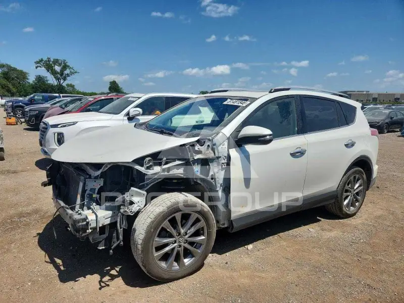 2018 Toyota RAV4 фото