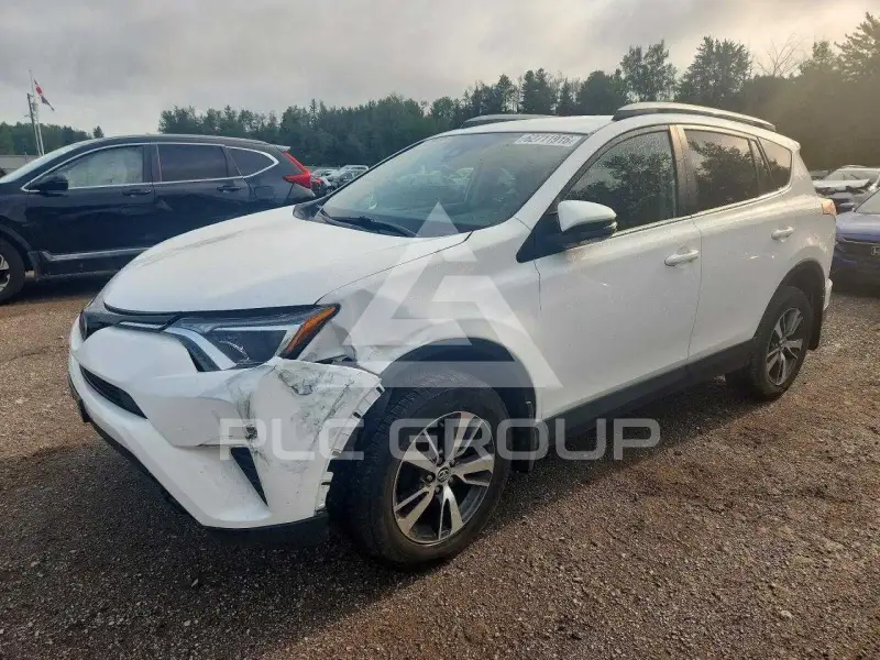 2018 Toyota RAV4 photo