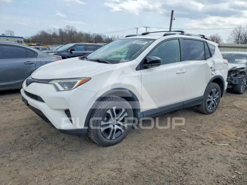 2018 Toyota RAV4 фото