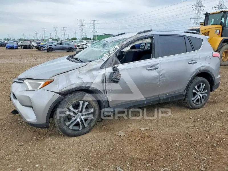 2018 Toyota RAV4 фото