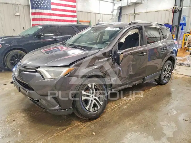 2018 Toyota RAV4 фото