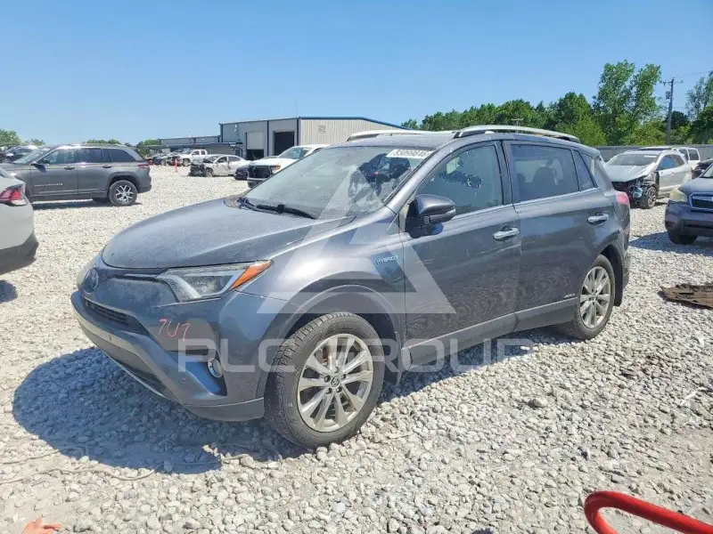 2018 Toyota RAV4 photo