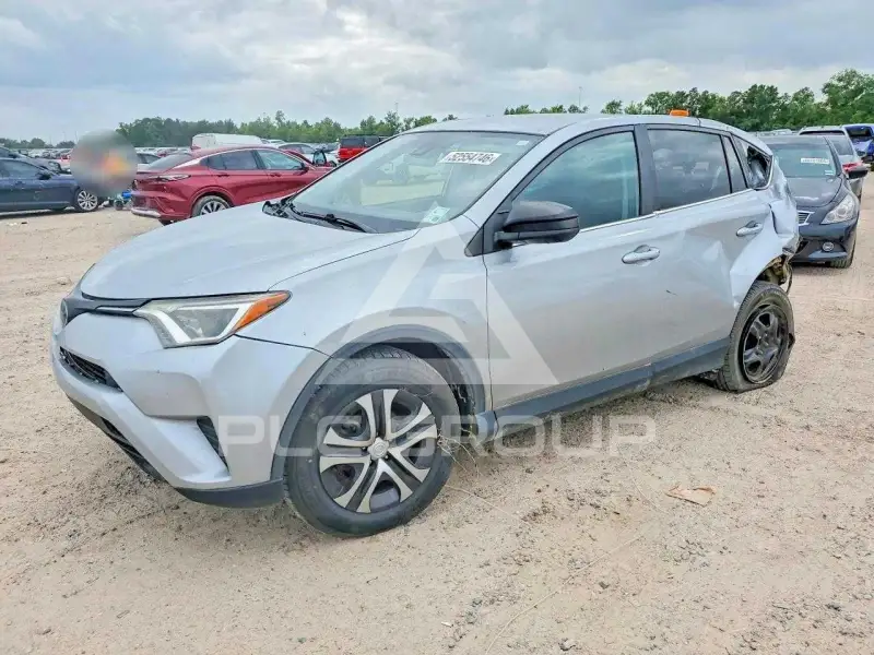 2018 Toyota RAV4 фото