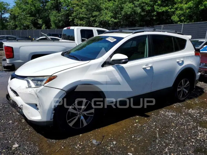 2018 Toyota RAV4 фото
