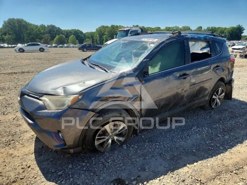 2018 Toyota RAV4 photo