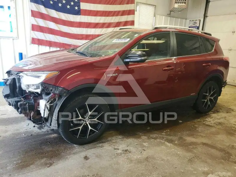 2018 Toyota RAV4 фото