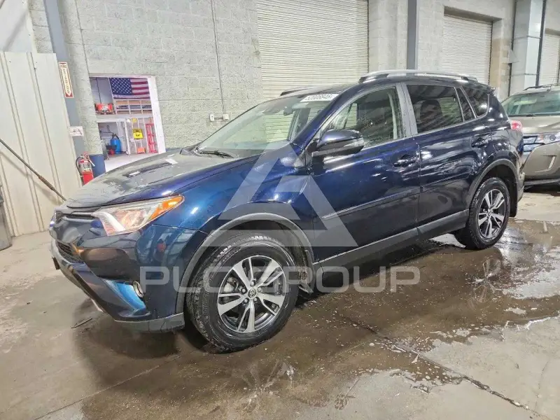 2018 Toyota RAV4 photo