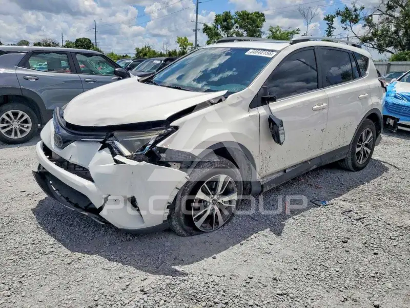 2018 Toyota RAV4 фото