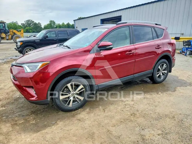 2018 Toyota RAV4 фото