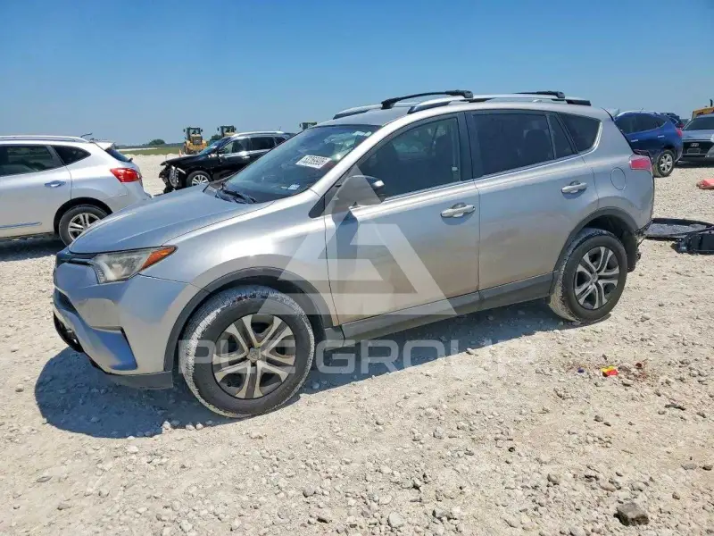 2018 Toyota RAV4 фото