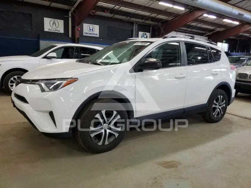 2018 Toyota RAV4 photo