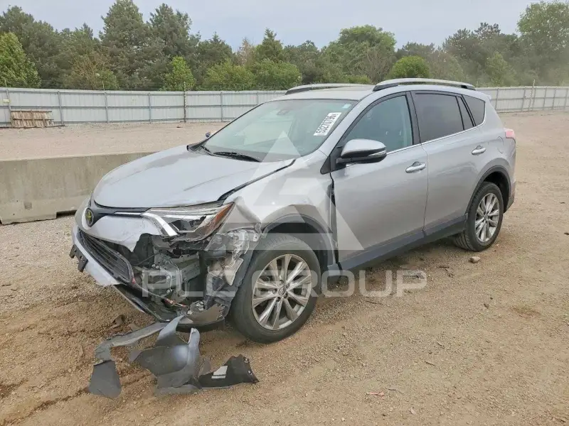 2018 Toyota RAV4 фото