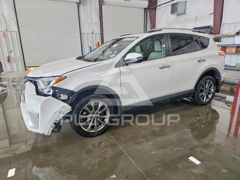 2018 Toyota RAV4 фото