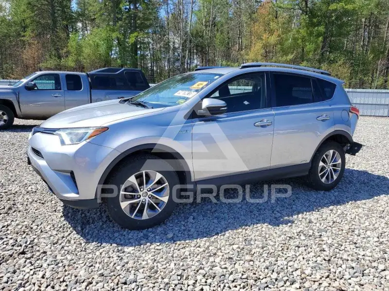 2018 Toyota RAV4 фото