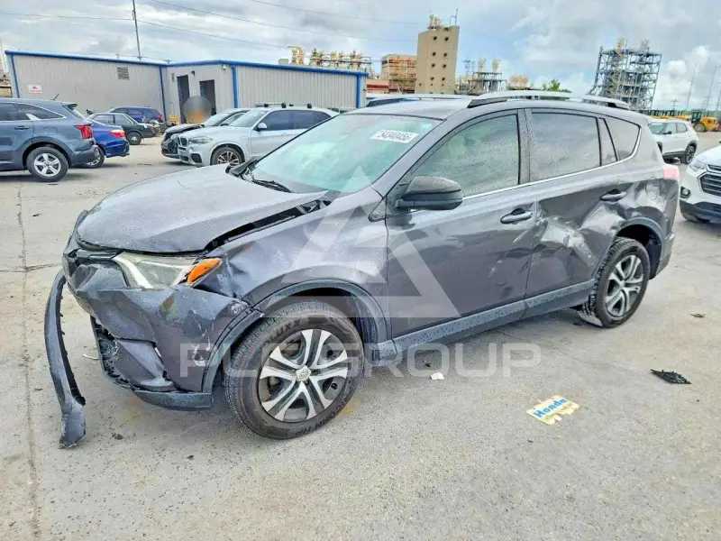 2018 Toyota RAV4 фото