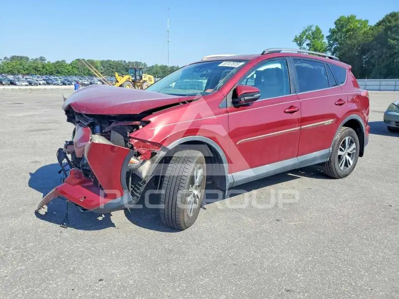 2018 Toyota RAV4 photo