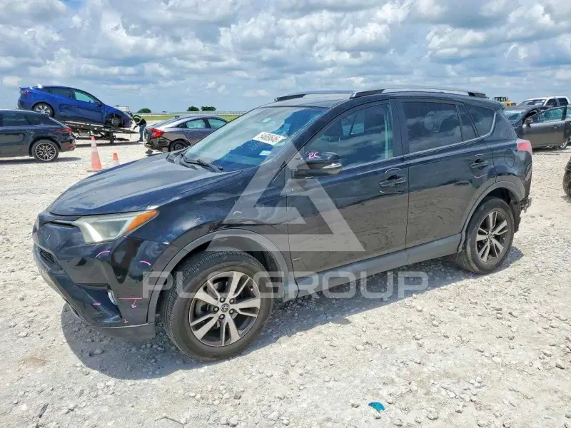2018 Toyota RAV4 photo