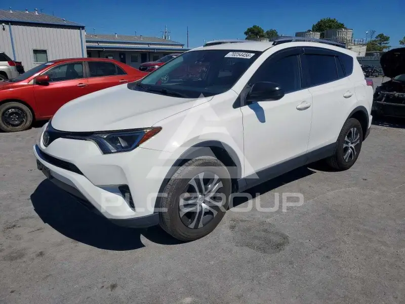2018 Toyota RAV4 фото