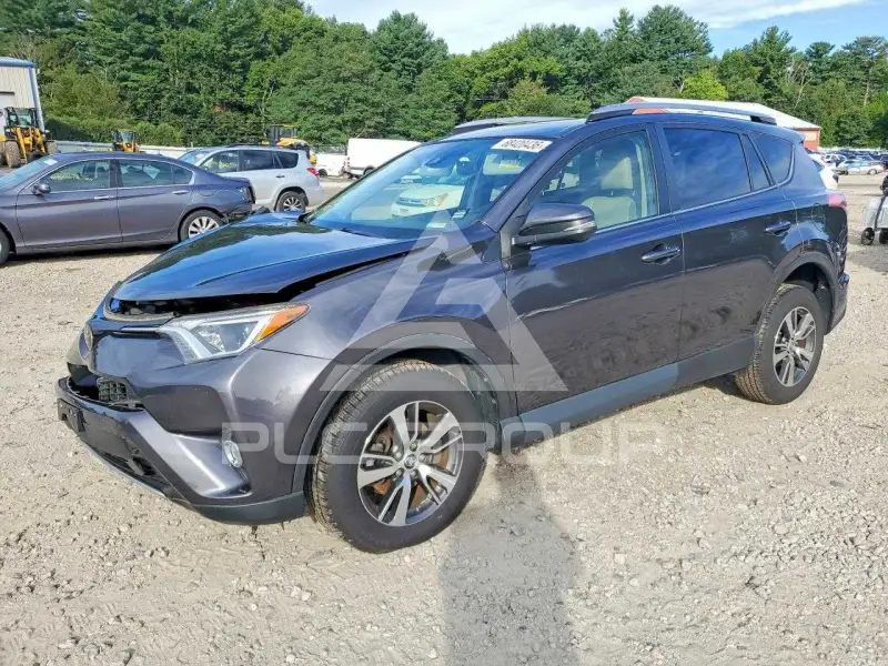 2018 Toyota RAV4 photo