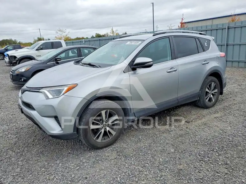 2018 Toyota RAV4 фото