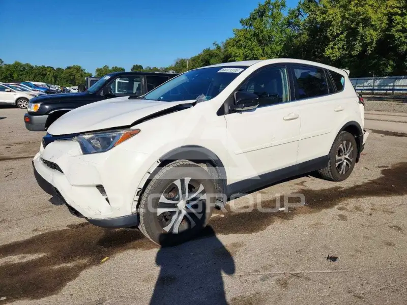 2018 Toyota RAV4 photo