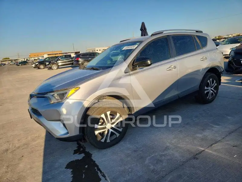 2018 Toyota RAV4 фото