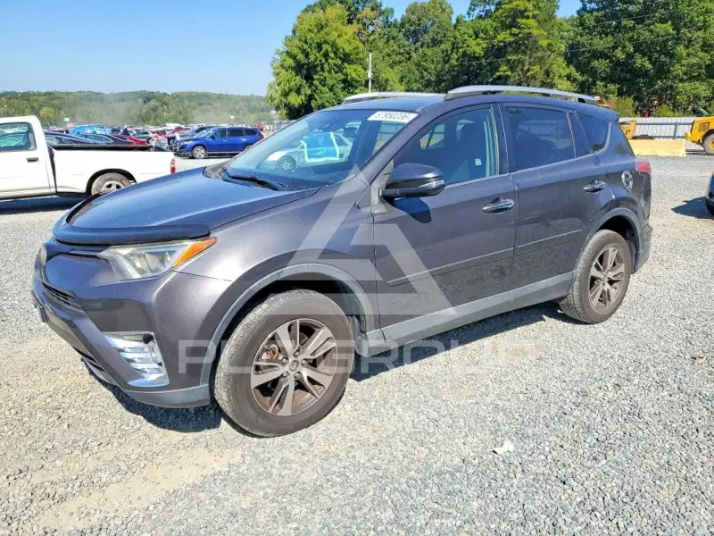 2018 Toyota RAV4 photo