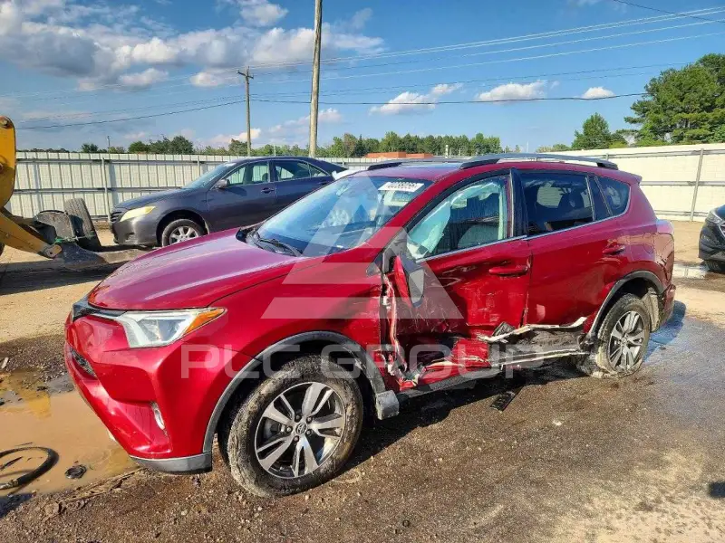 2018 Toyota RAV4 photo