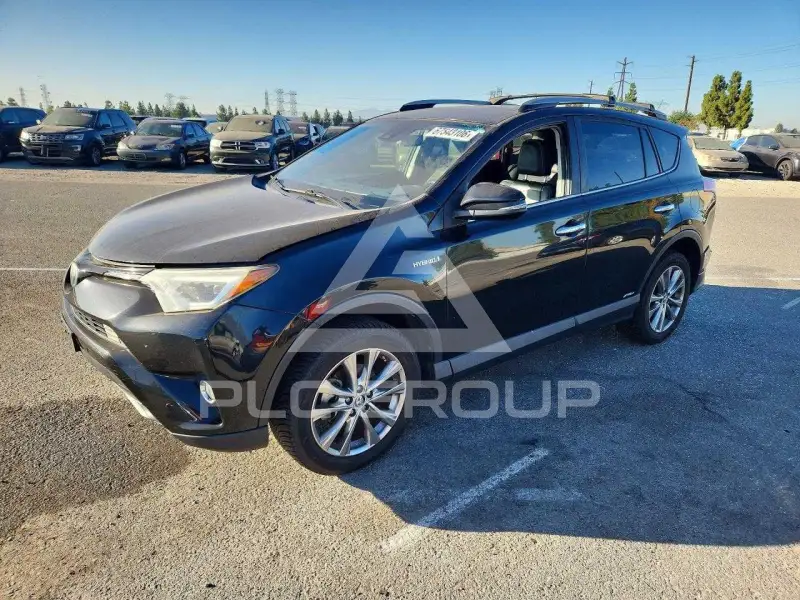 2018 Toyota RAV4 фото
