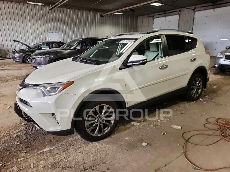 2018 Toyota RAV4 фото