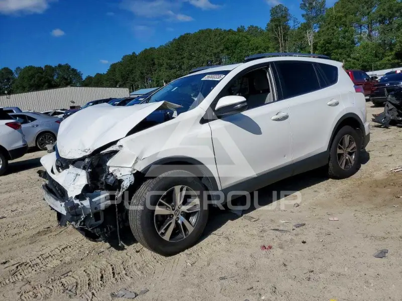 2018 Toyota RAV4 photo