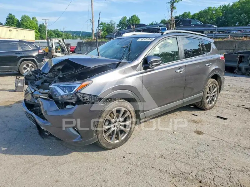 2018 Toyota RAV4 фото