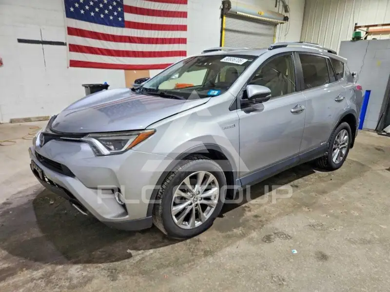 2018 Toyota RAV4 фото