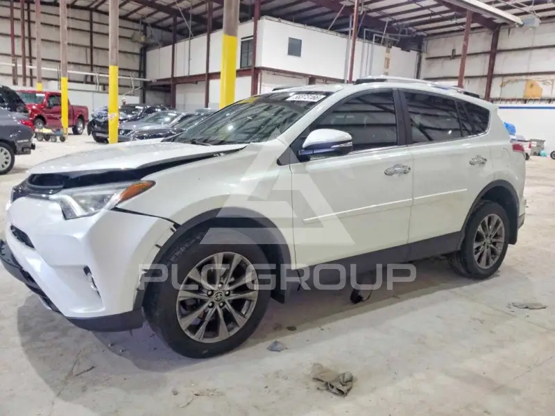 2018 Toyota RAV4 фото