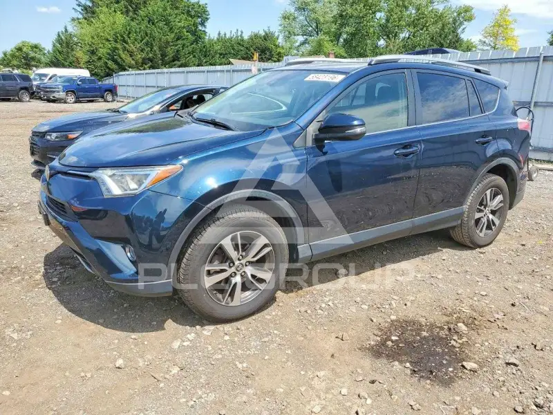 2018 Toyota RAV4 фото