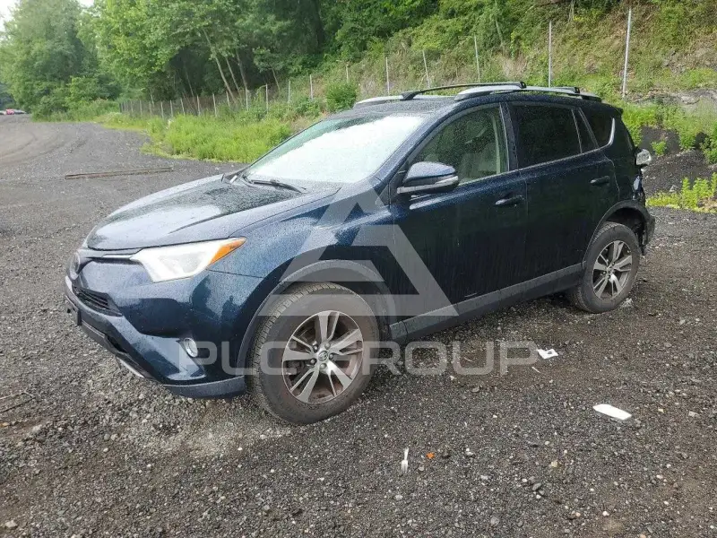2018 Toyota RAV4 фото