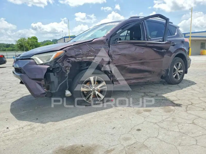 2018 Toyota RAV4 фото