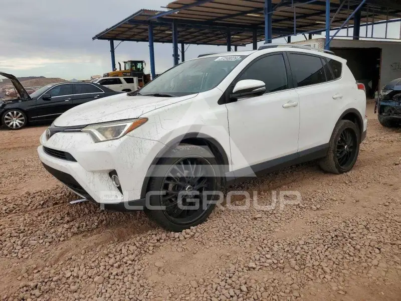 2018 Toyota RAV4 фото