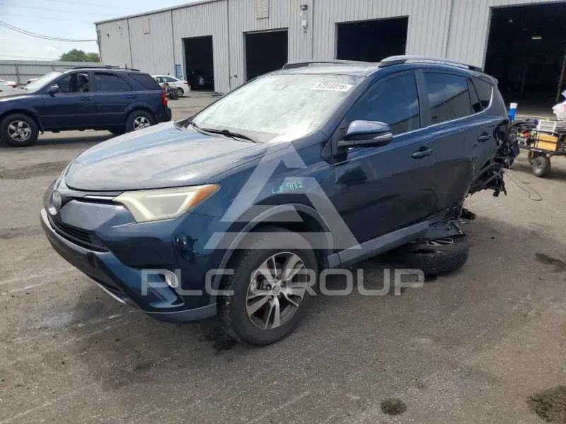 2018 Toyota RAV4 photo