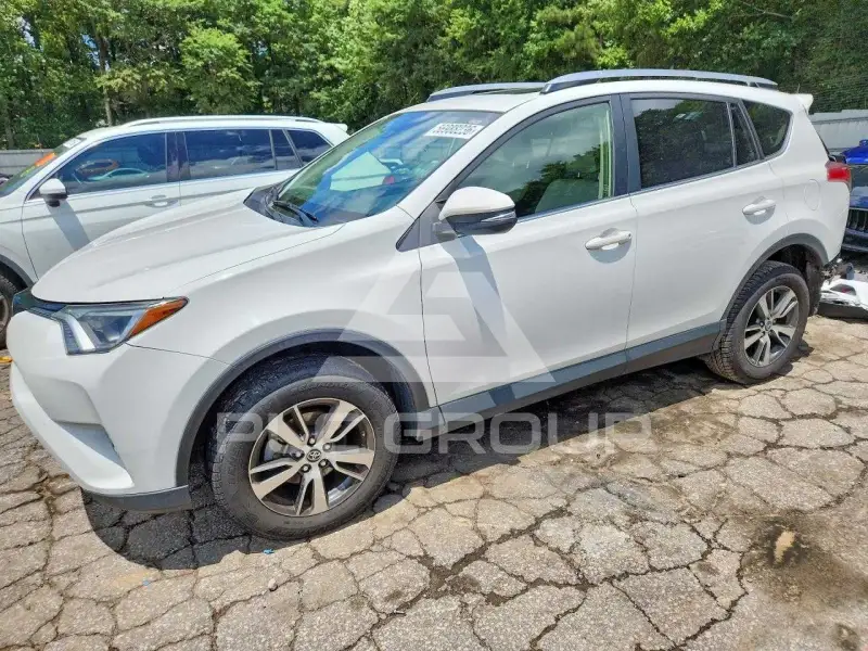 2018 Toyota RAV4 фото