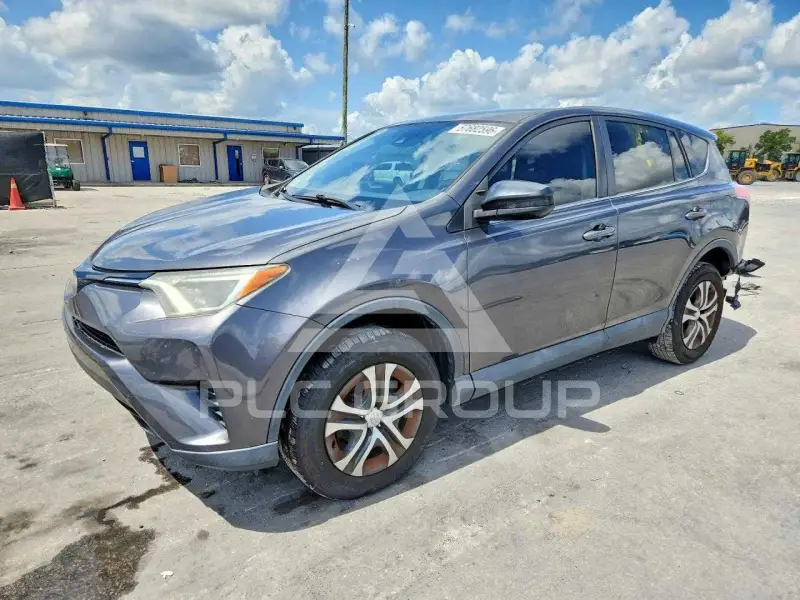 2018 Toyota RAV4 фото