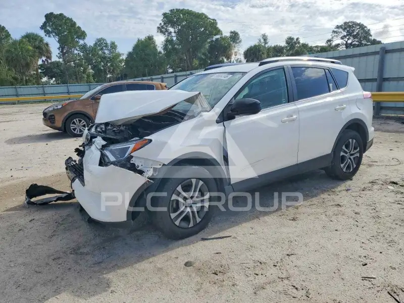 2018 Toyota RAV4 photo