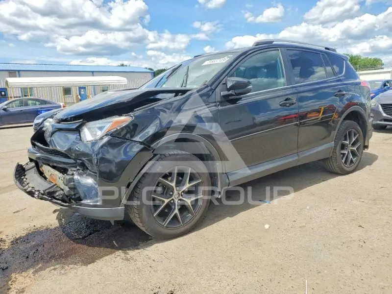 2018 Toyota RAV4 фото