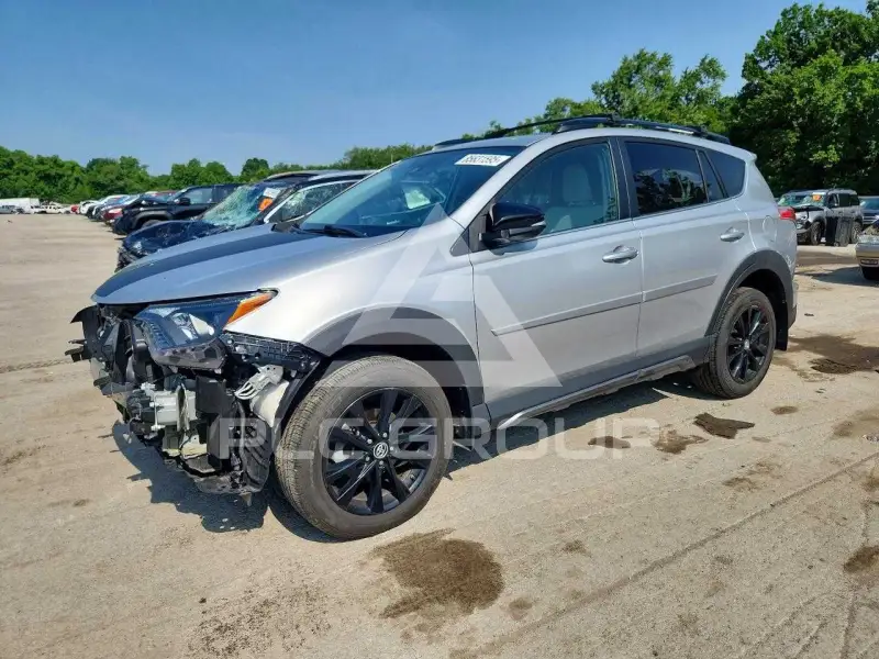 2018 Toyota RAV4 photo
