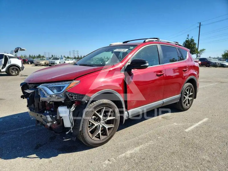 2018 Toyota RAV4 фото