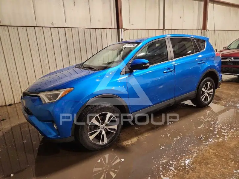 2018 Toyota RAV4 фото
