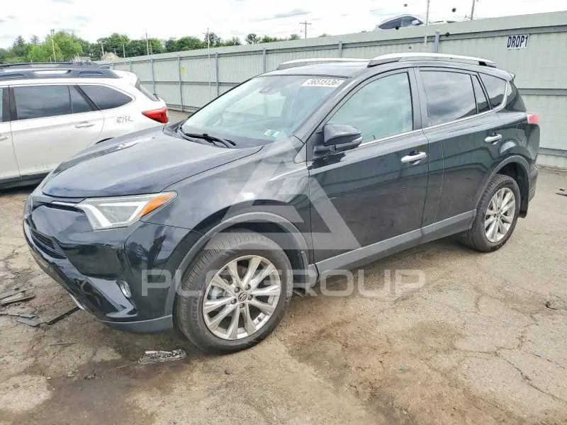 2018 Toyota RAV4 фото