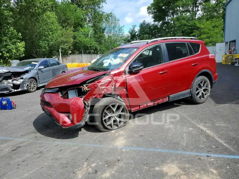 2018 Toyota RAV4 фото