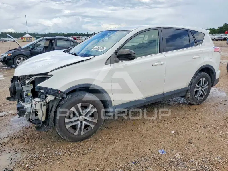 2018 Toyota RAV4 photo