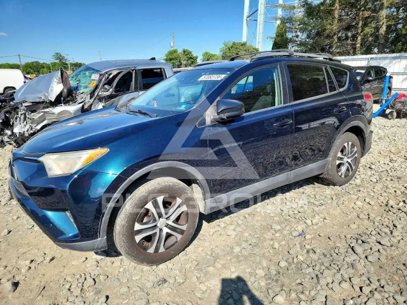 2018 Toyota RAV4 фото